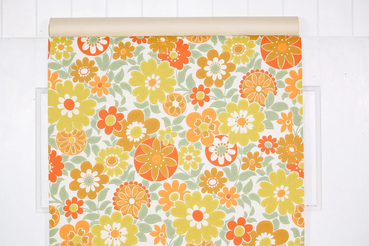 1960s Floral Vintage Wallpaper