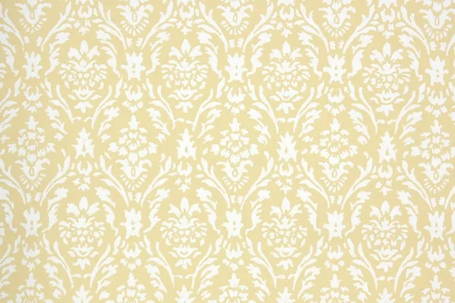 1970s Damask Vintage Wallpaper