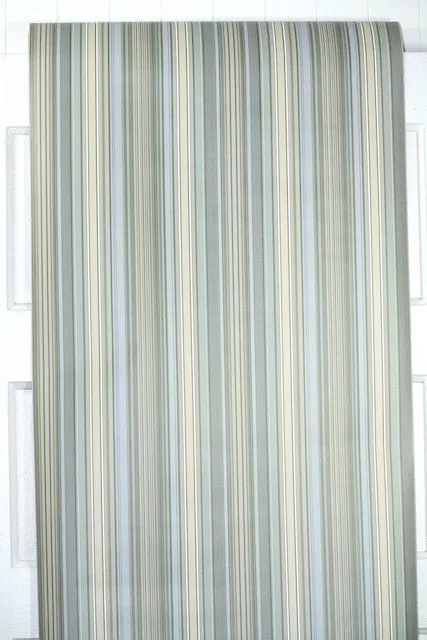 1970s Stripe Vintage Wallpaper