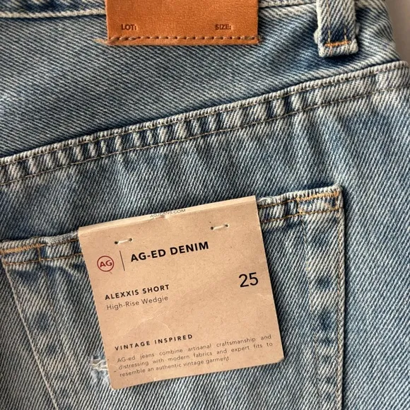 AG Jeans Alexxis Shorts in 21 Years Coastal Bay Sz 25