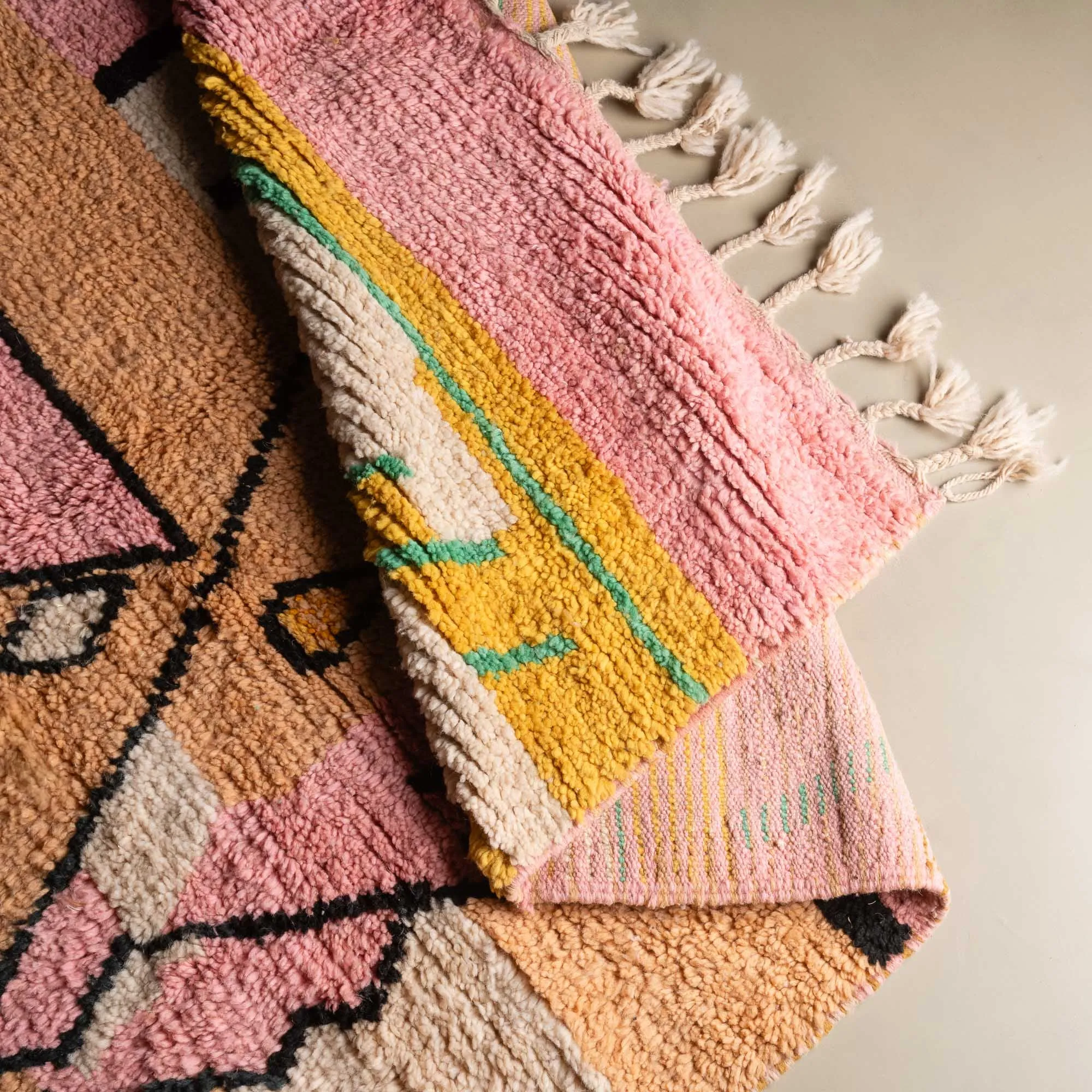 Amire - vintage boujad rug