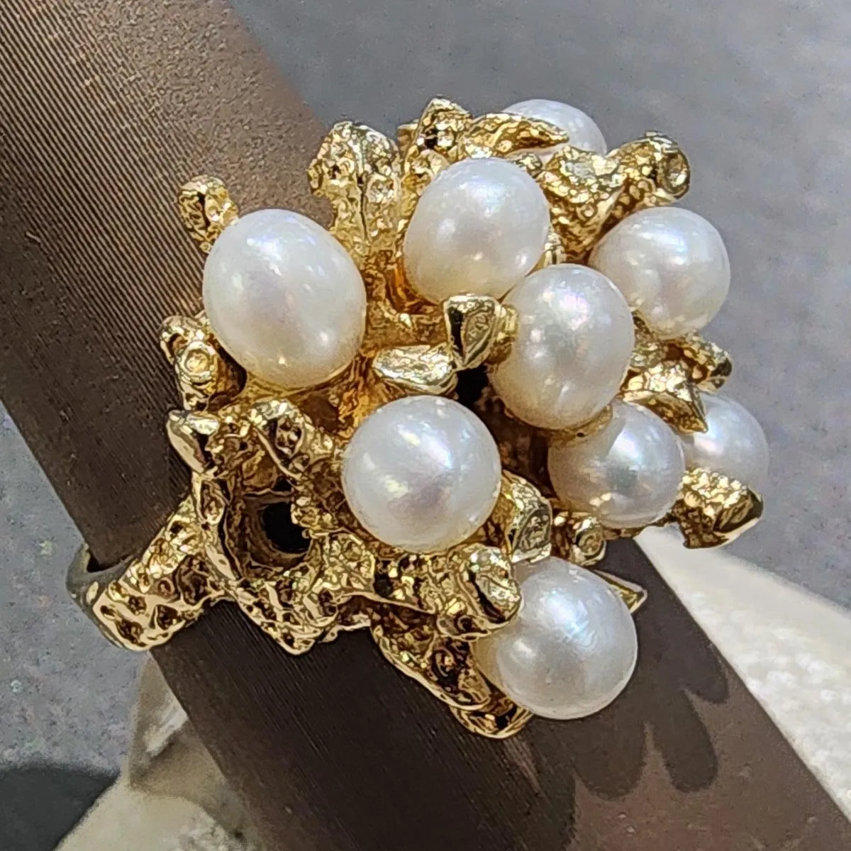 Ben Garelick Estate 14K Yellow Gold Pearl Coral Textured Ring