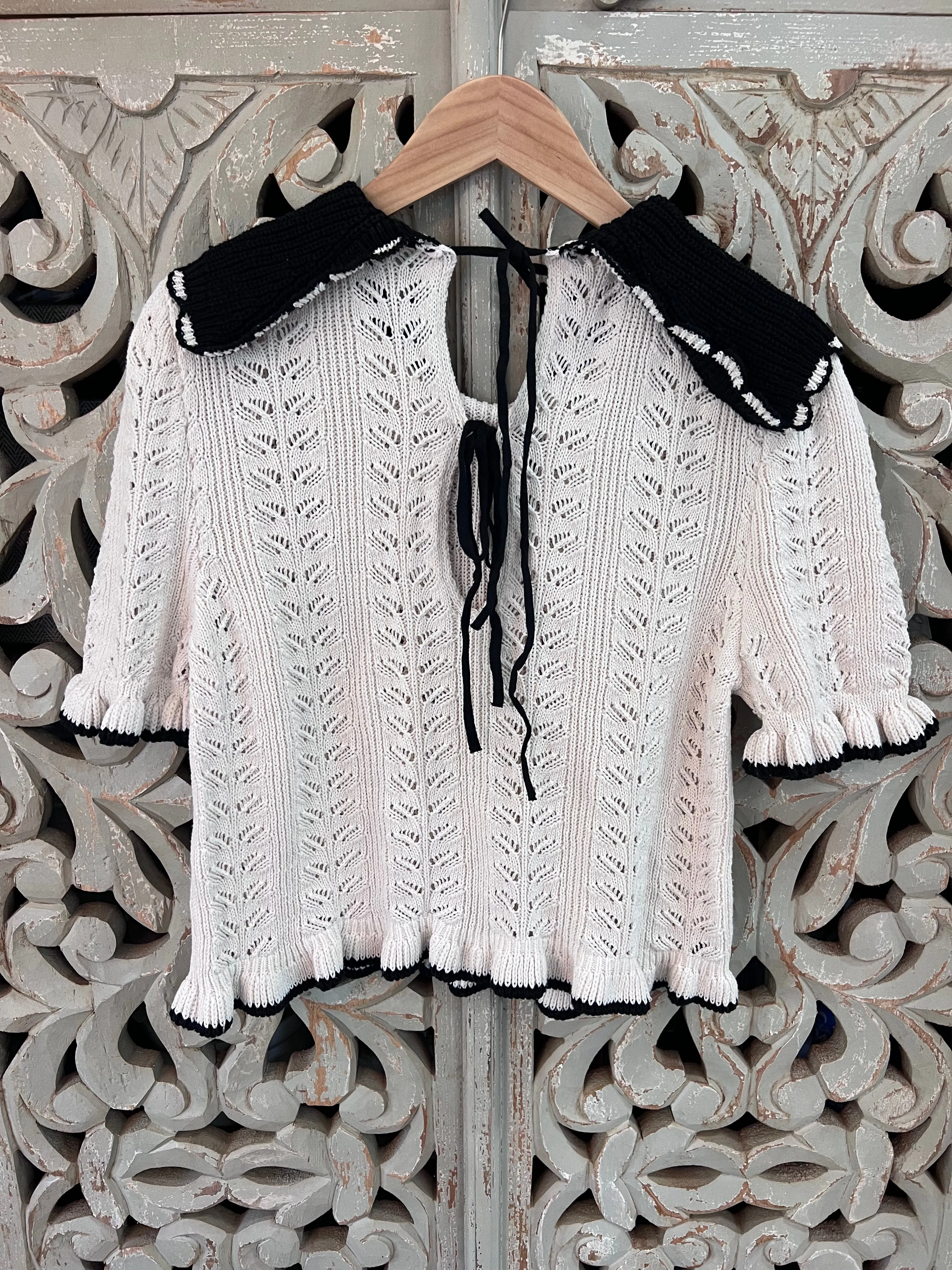 Black & Cream Knit Sweater S/M (RESTYLE)