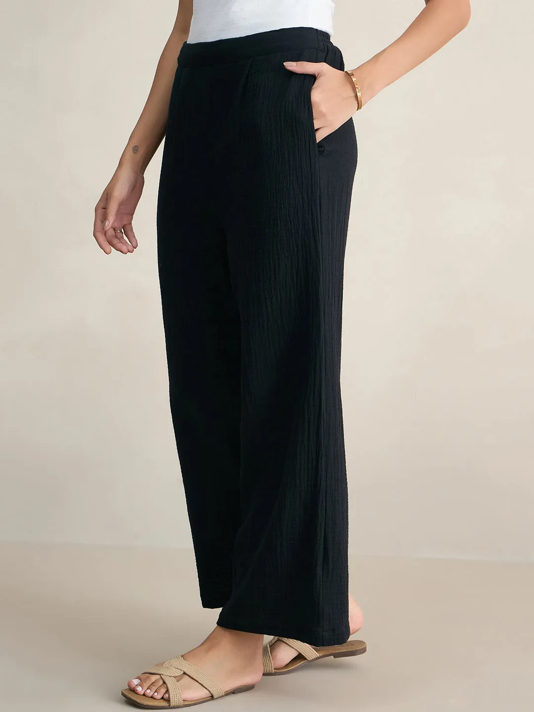 Black Cotton Sleeveless Top With Straight Pant