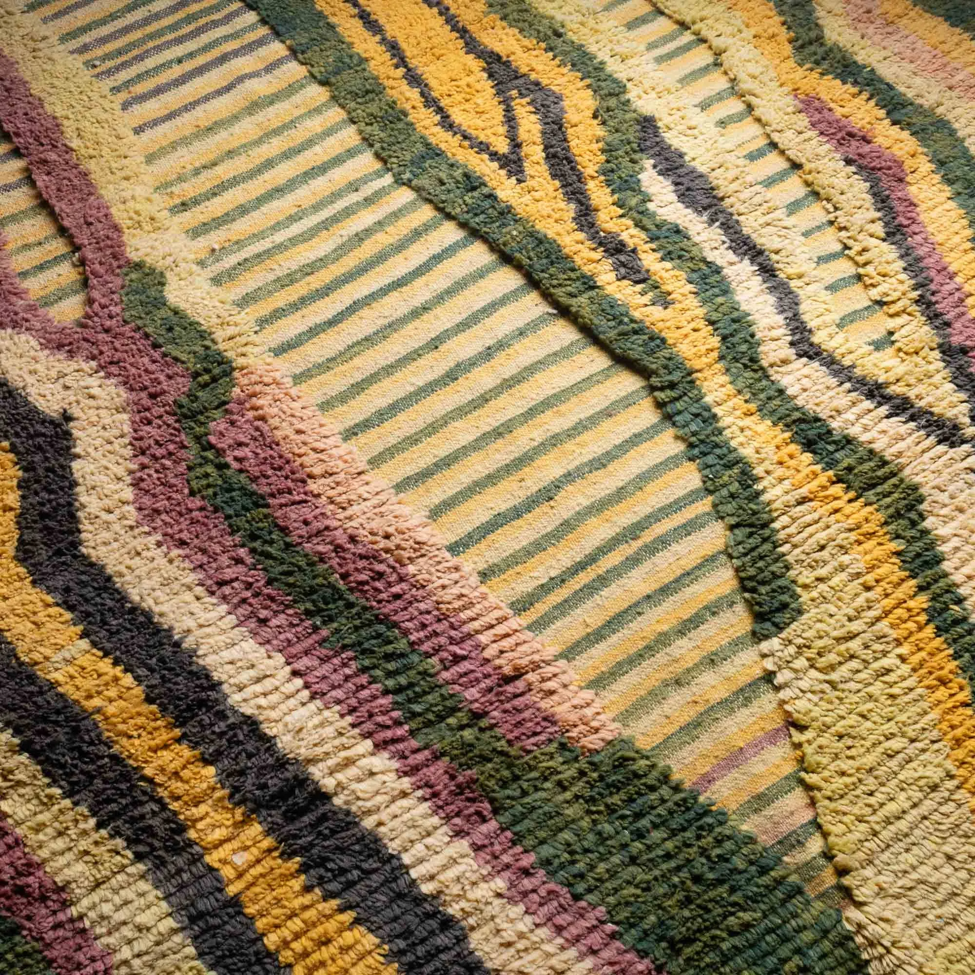 Chiheb - vintage boujad rug