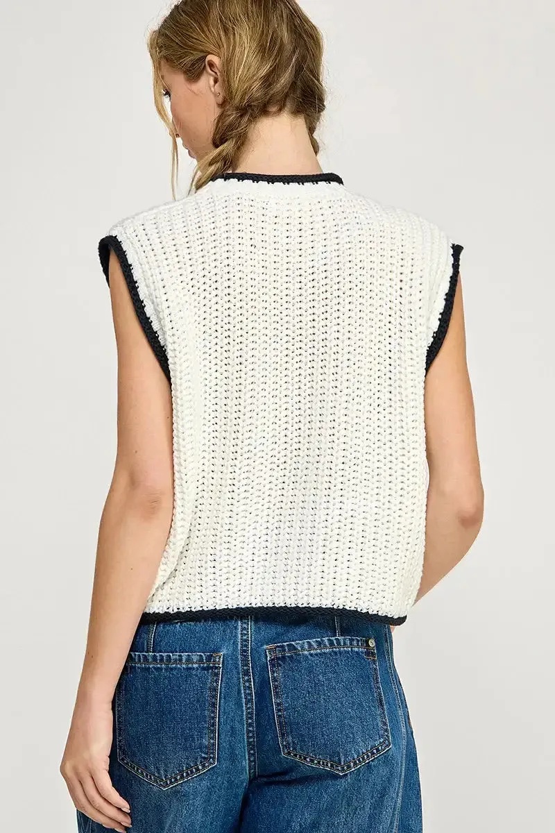 CONTRAST EDGE CHUNKY SWEATER VEST