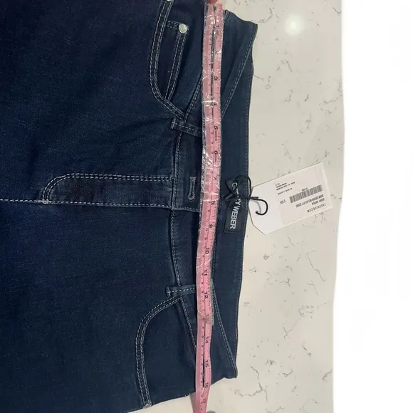 Dark Denim Relax Fit Jeans