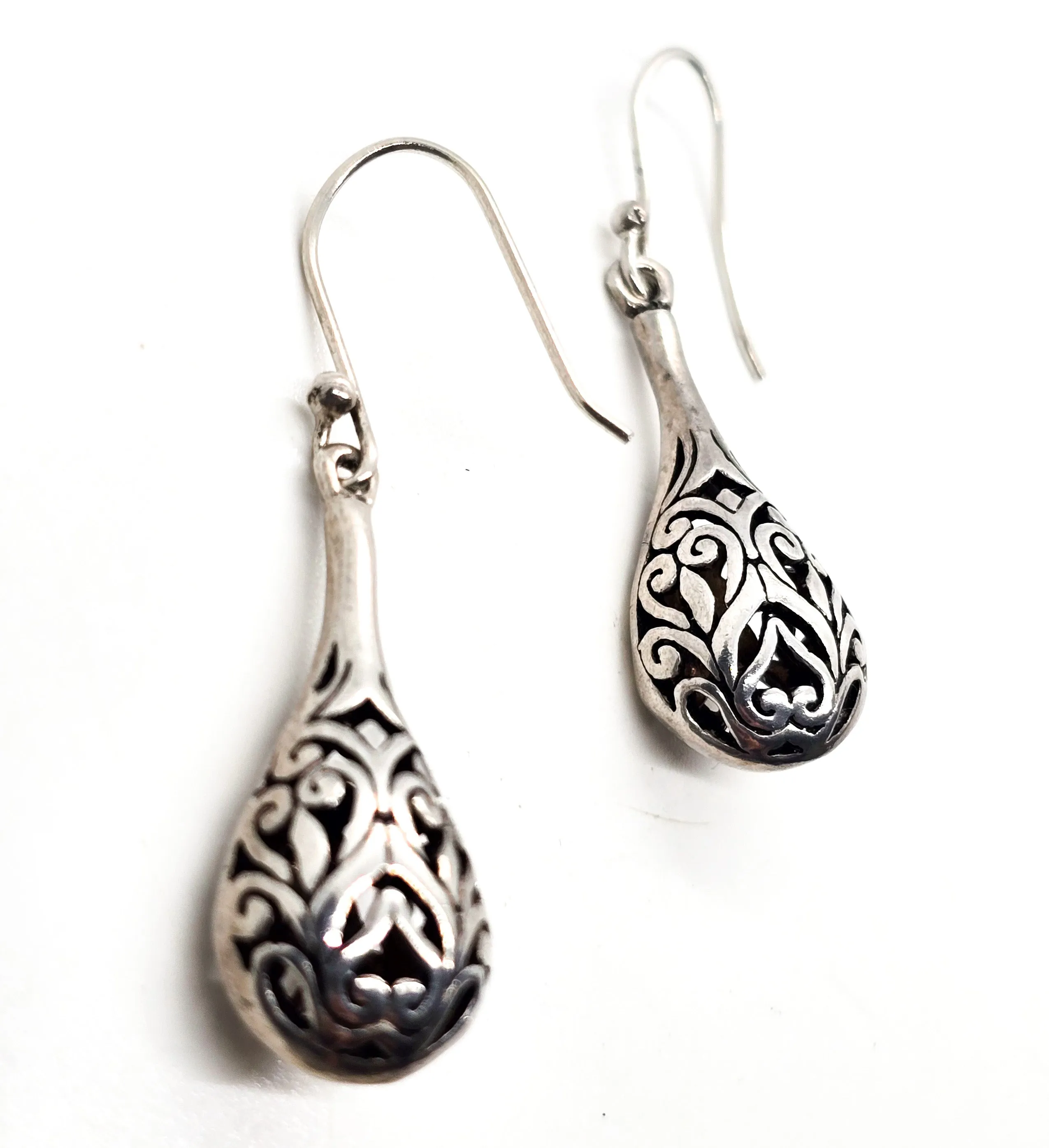 Filigree drop open work tribal Bali Balinese style sterling silver vintage drop earrings