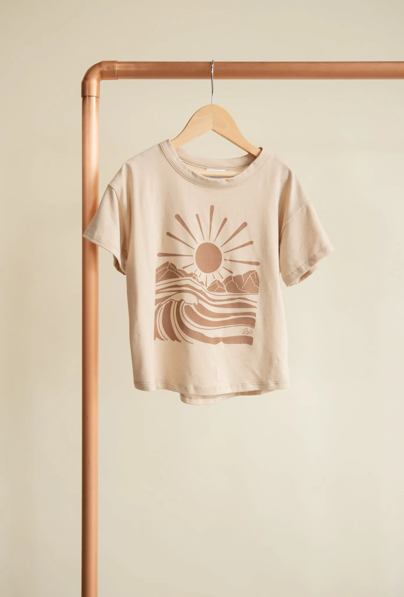 Graphic Essential Tee