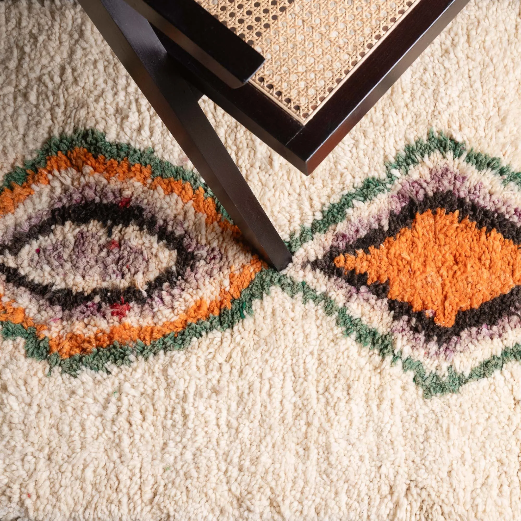 Hennuba - vintage boujad rug