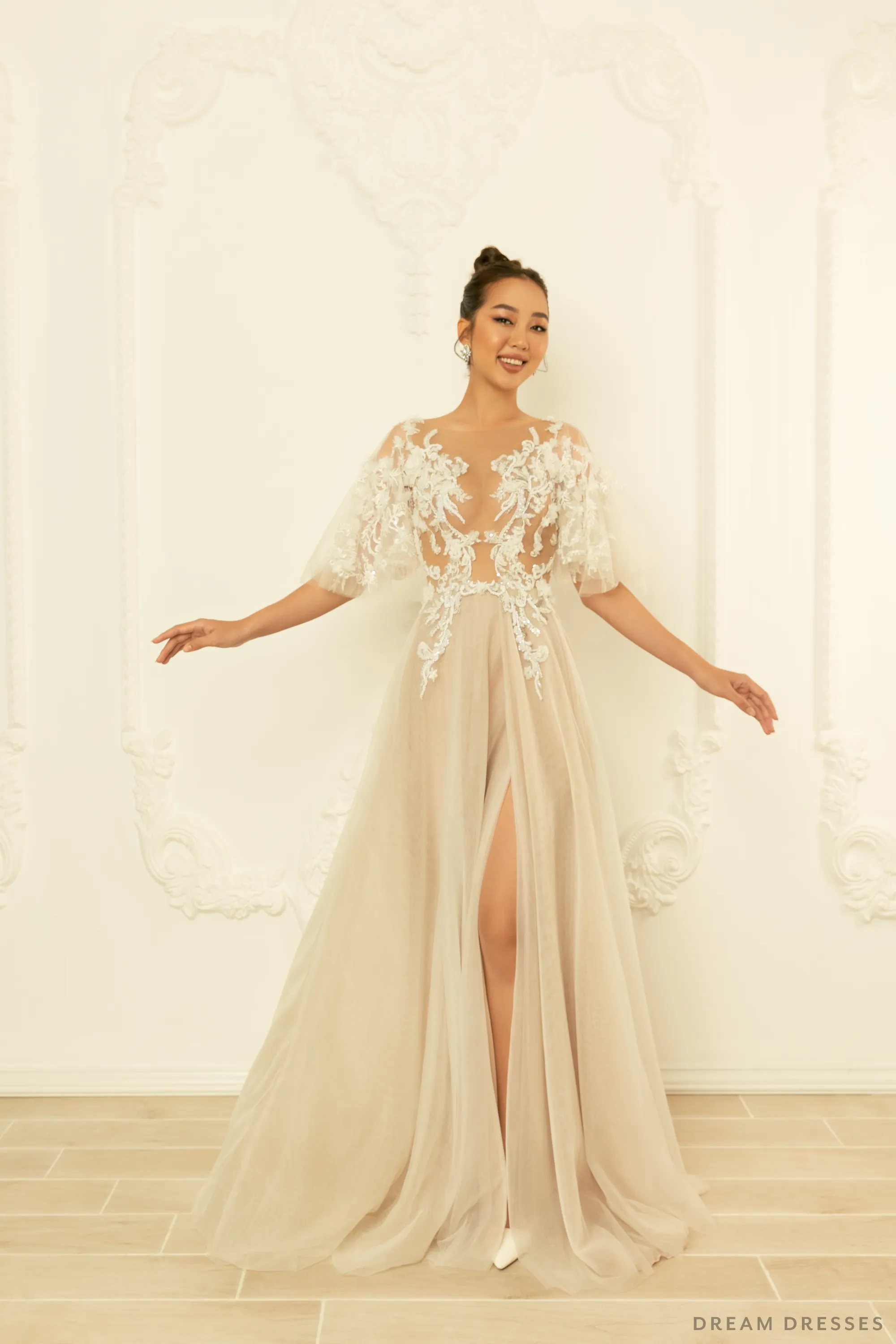 High Fashion Wedding Dress with High Slit (#FRANKIE)
