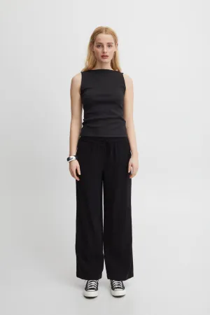 ICHI RIVALY Pants - A black relaxed trouser with elasticated waist