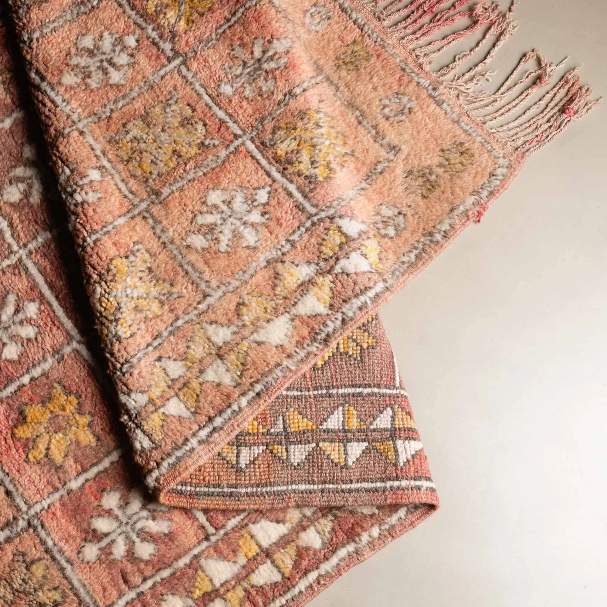 Kenza - vintage boujad rug