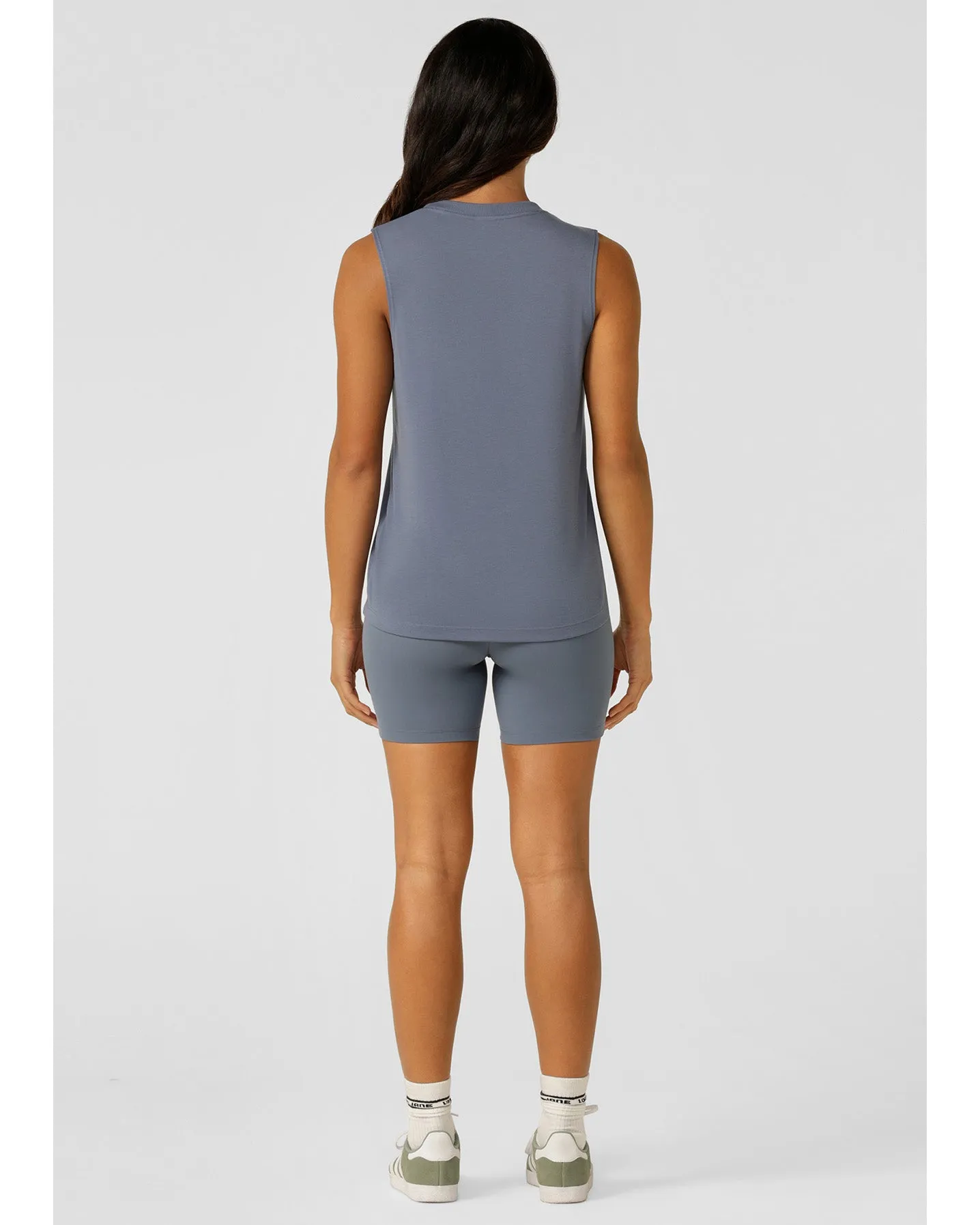 Lorna Jane Lotus Muscle Tank - Powder Grey