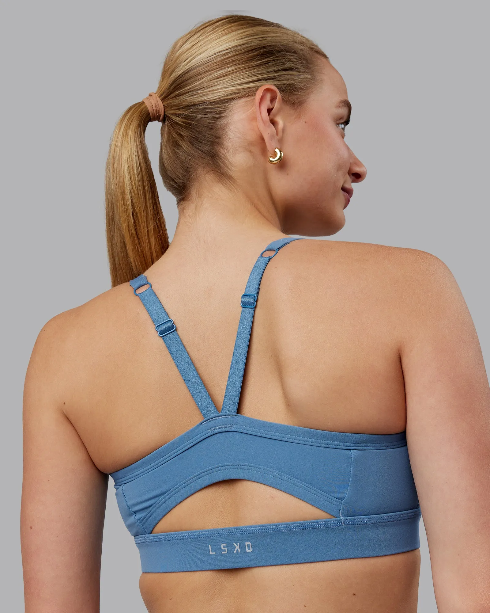 Momentum Sports Bra (D/DD/E) - Elemental Blue