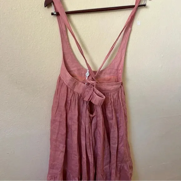 Mon Renn Women’s Pink Sleeveless Mini Dress. Size: 4