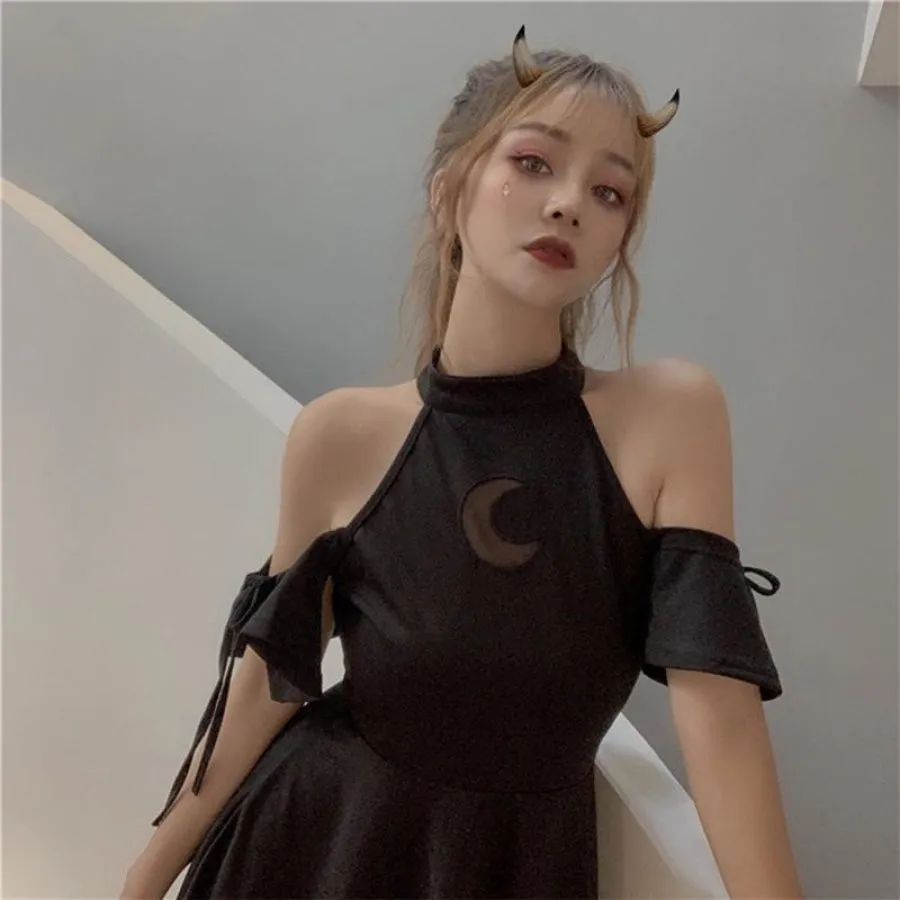 Moon Hollow Out Oversize Black Halter Dress J40192