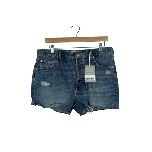 NWT Everlane Women’s The Relaxed 90’s Denim Shorts in Blue Size 30