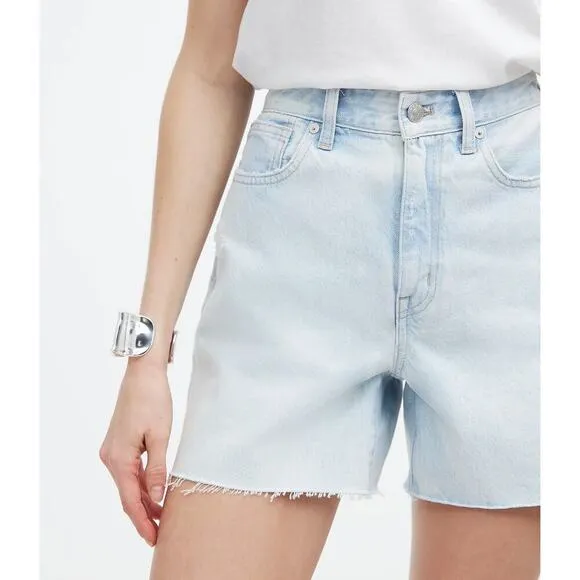NWT Madewell The '90s Mid-Length Jean Short in Pearlman Wash Size 31