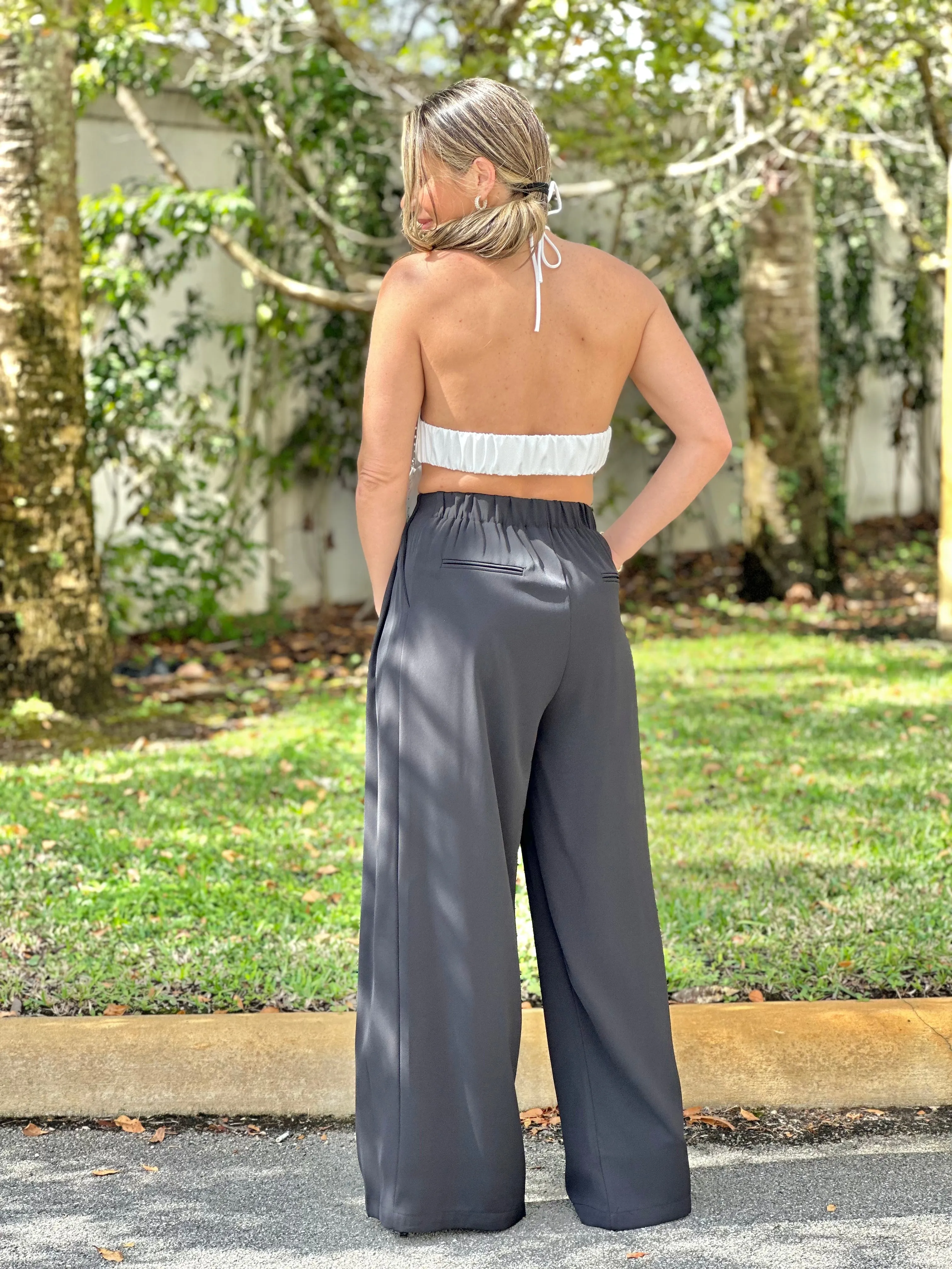 "Juliet" Flower-shaped top with pearl embellished details