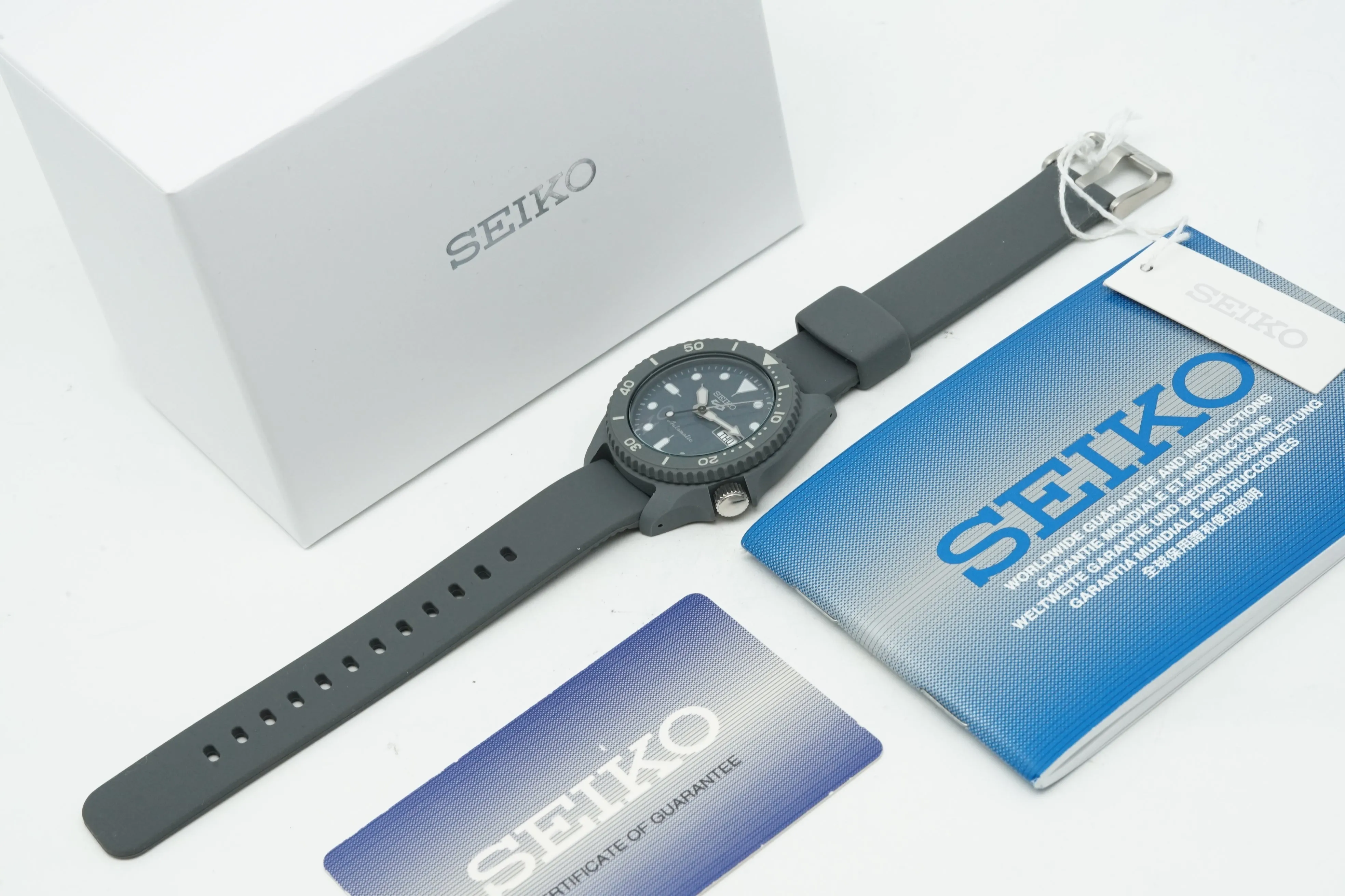 Seiko 5 Sports SRPG81K Grey Bio-Plastic Automatic Sports Watch