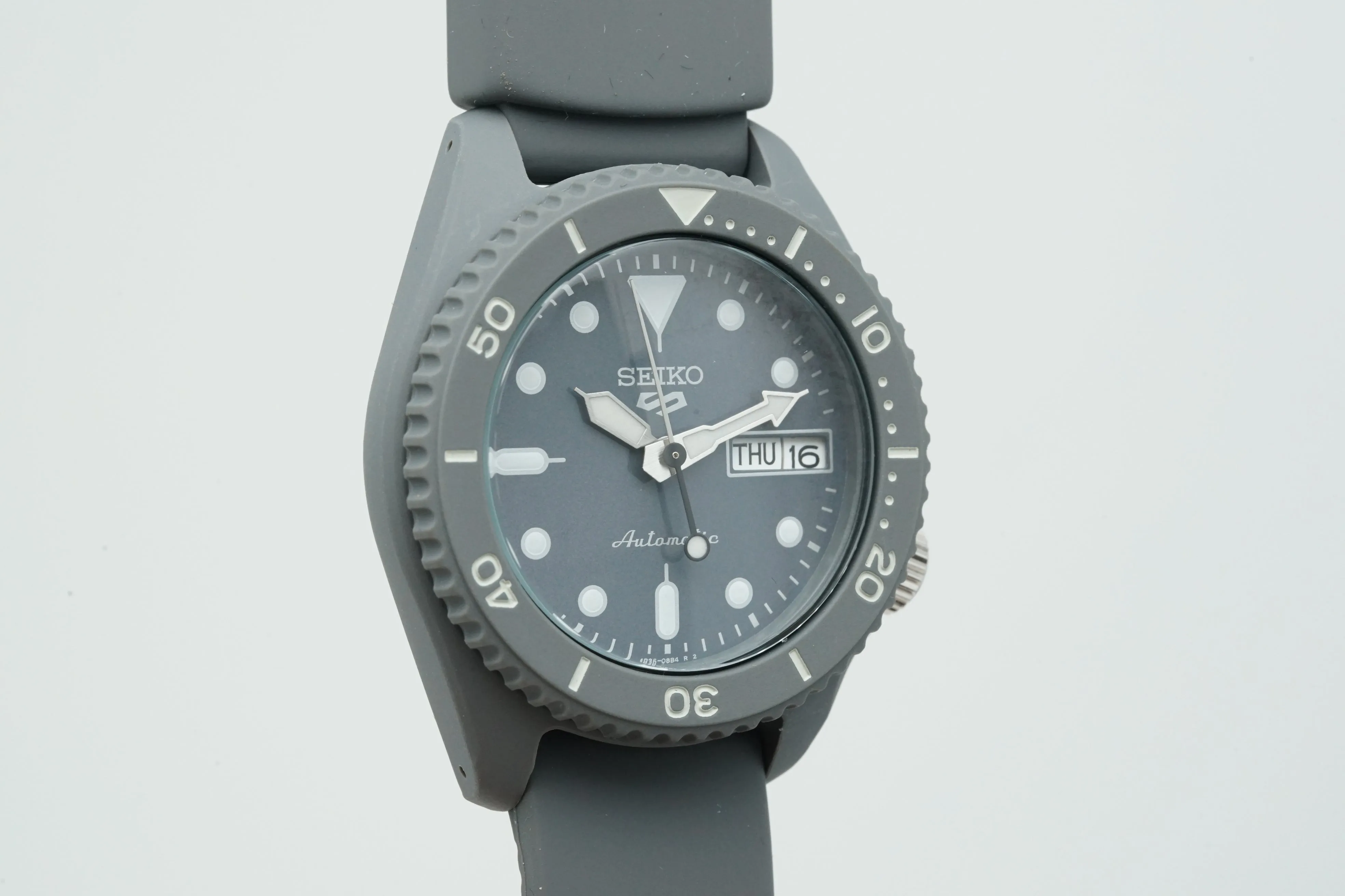 Seiko 5 Sports SRPG81K Grey Bio-Plastic Automatic Sports Watch