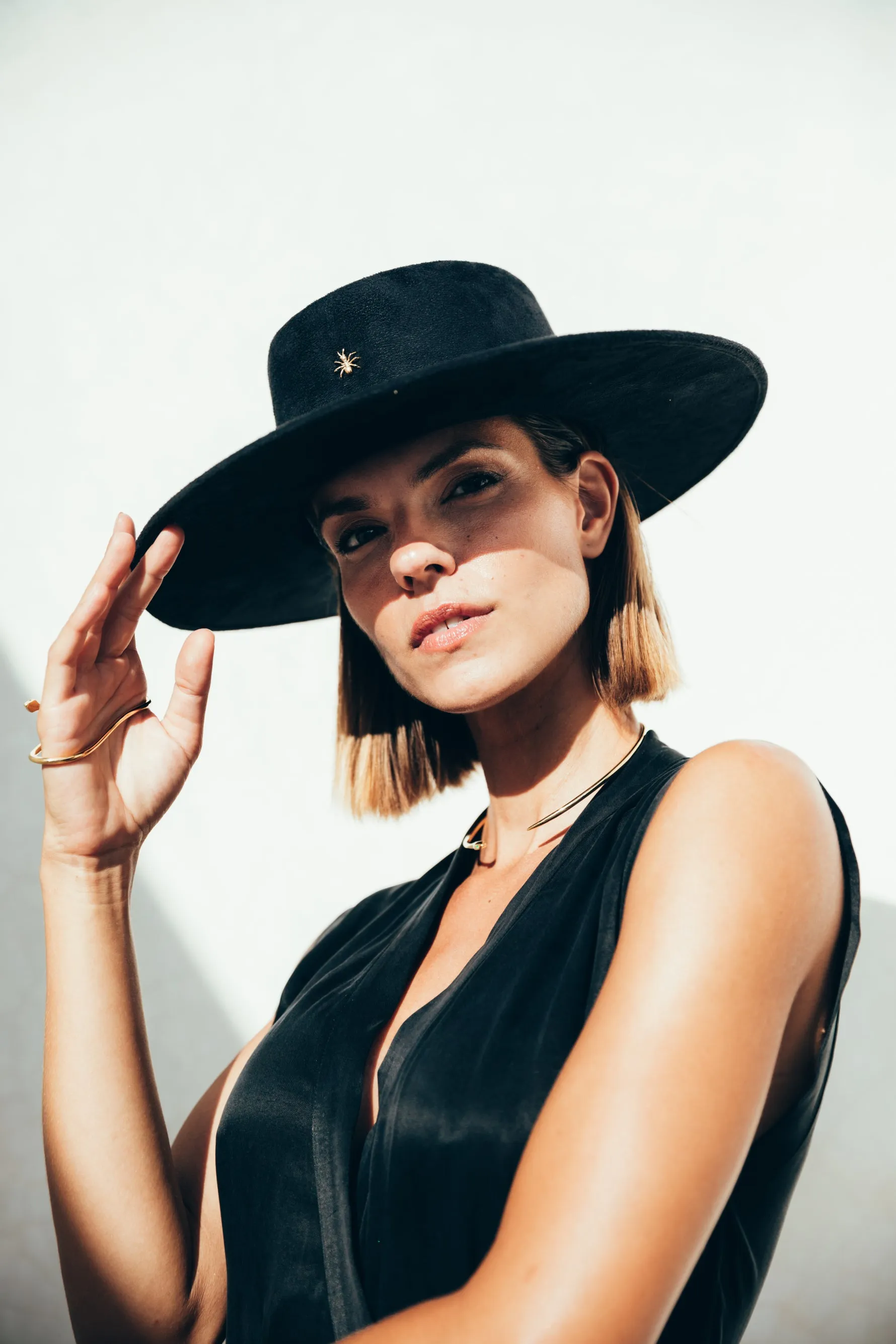 SukiSo Unisex Eleven Black Hat