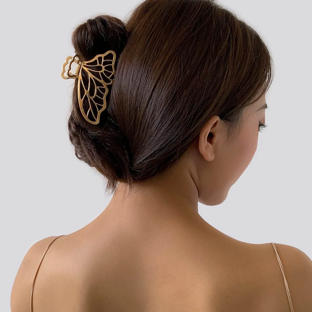 Trendy Hollow Butterfly Claw Clip Hair Clip
