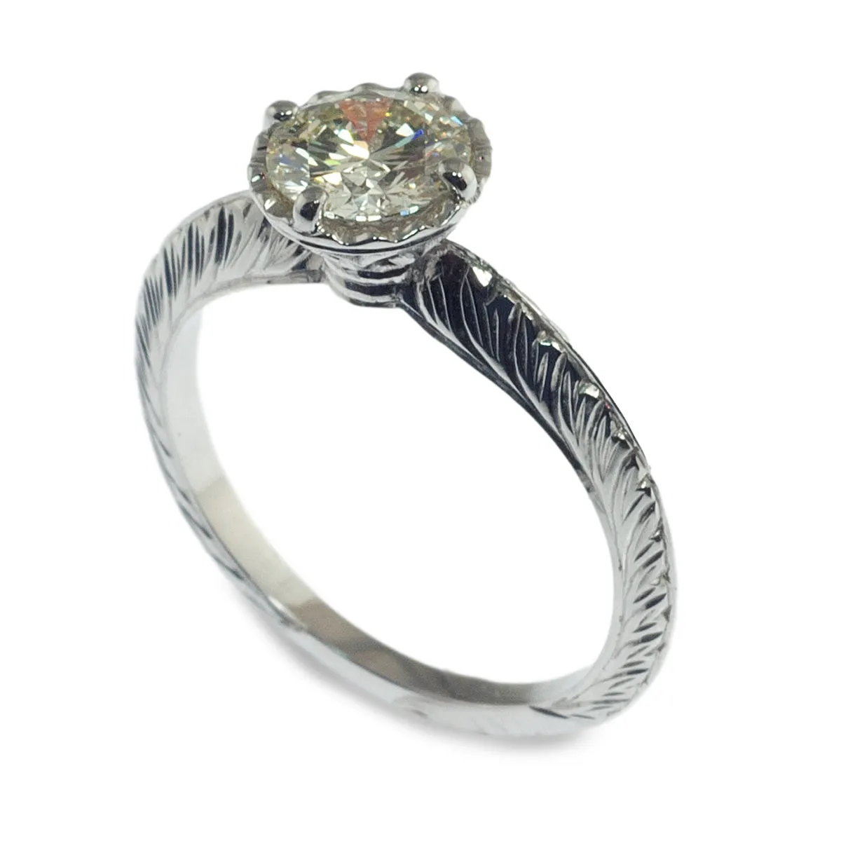 Vintage styled scalloped head engagement ring