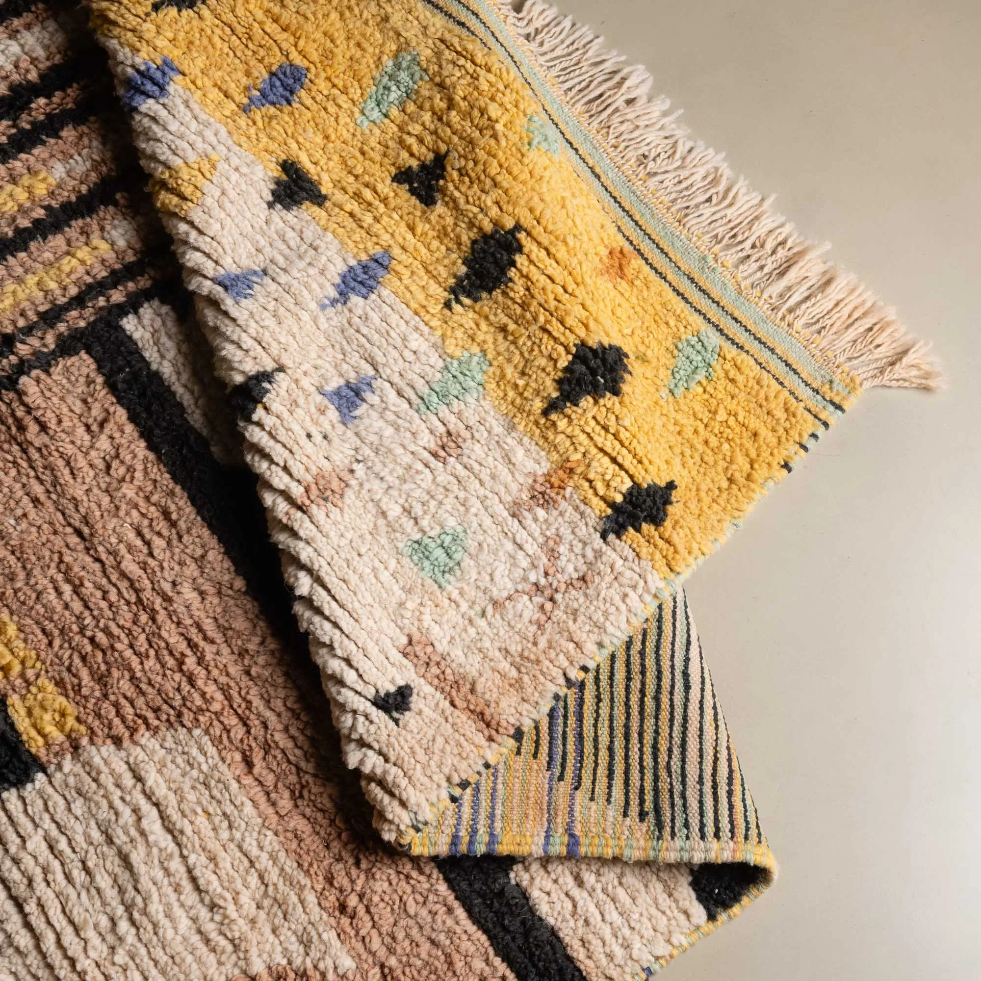 Zaynab - vintage boujad rug